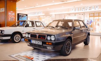 Ferrari, Porsche și Ford Mustang, o parte dintre autovehiculele de colecție expuse la Iulius Mall Cluj, în cadrul „Classic Car Show"
