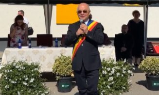 Emil Boc, mesaj pentru absolvenții de gimnaziu: „Viitorul vostru începe cu alegerile de astăzi”