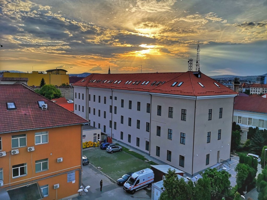 Spitalul Militar din Cluj face angajări. Se scot la concurs mai multe posturi