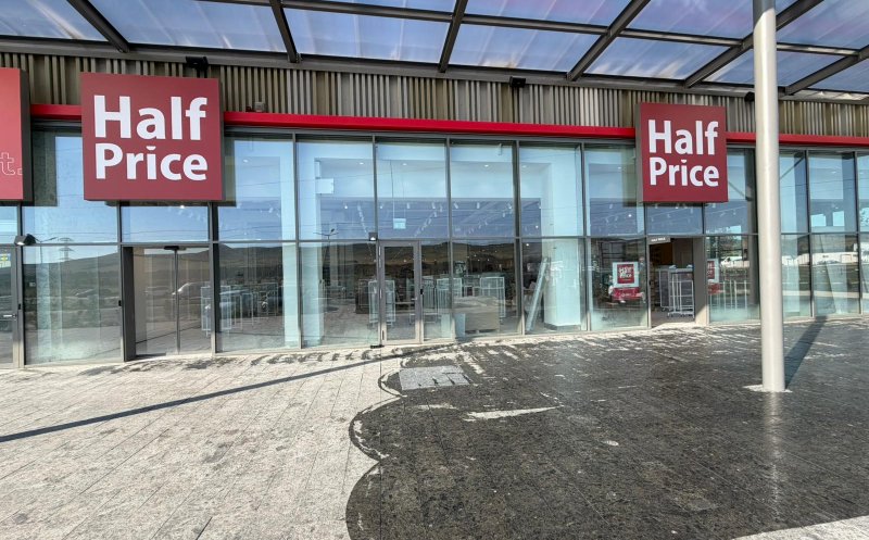 Când se deschide magazinul Half Price de la URBANO Shopping & Living. Mii de produse și branduri de top, la prețuri reduse