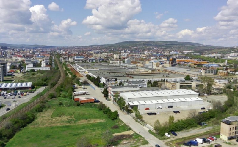 Familia Căpușan „vânează” terenul de la mall-ul Sanex. Consiliul Concurenței analizează tranzacția