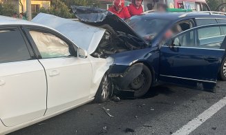 ACCIDENT grav în Cluj cu victime încarcerate. A fost solicitat și elicopterul SMURD