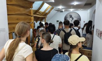 Tururi ghidate gratuite prin Cluj pentru sute de tineri români din afara granițelor