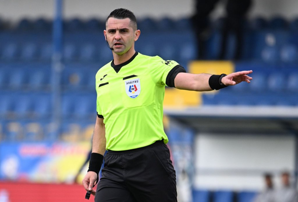 CCA a anunțat cine va arbitra Supercupa României, dintre Universitatea Cluj și CS U Craiova