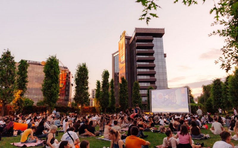 Vara continuă la Iulius Mall Cluj cu film în aer liber și ateliere LEGO® pentru copii