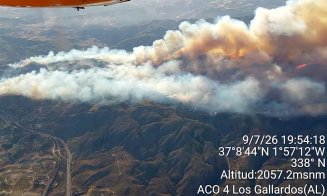 Oameni găsiți carbonizați în mașini, în urma unui incendiu de vegetație devastator în Spania / Autoritățile cred că toți sunt turiști străini