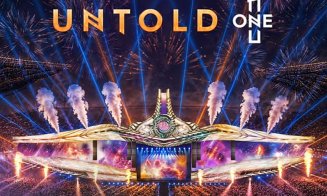 UNTOLD: Scena principală, cea mai mare construită vreodată la acest festival. 38 de metri înălțime, urcă în tribune + va fi readaptată în fiecare zi de festival