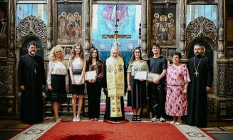 Mitropolitul Andrei i-a premiat pe cei patru elevi din Cluj care au luat BAC-ul cu 10