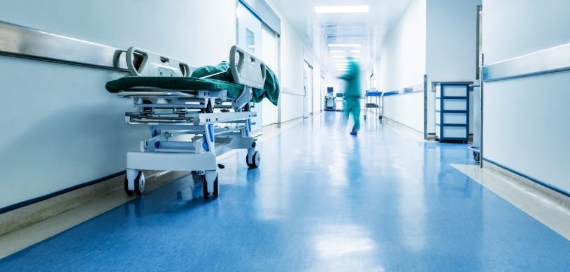 S-a votat! Agresarea unui medic sau a unei asistente devine ultraj și va fi pedepsită cu închisoarea