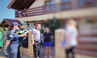 Acțiune fără precedent într-o comună din Cluj! Polițiștii au verificat câinii din gospodării și au dat avertismente