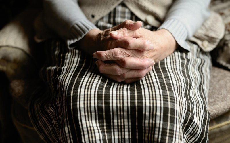 Românii vor ieși tot mai târziu la pensie. Până la ce vârstă ar putea ajunge