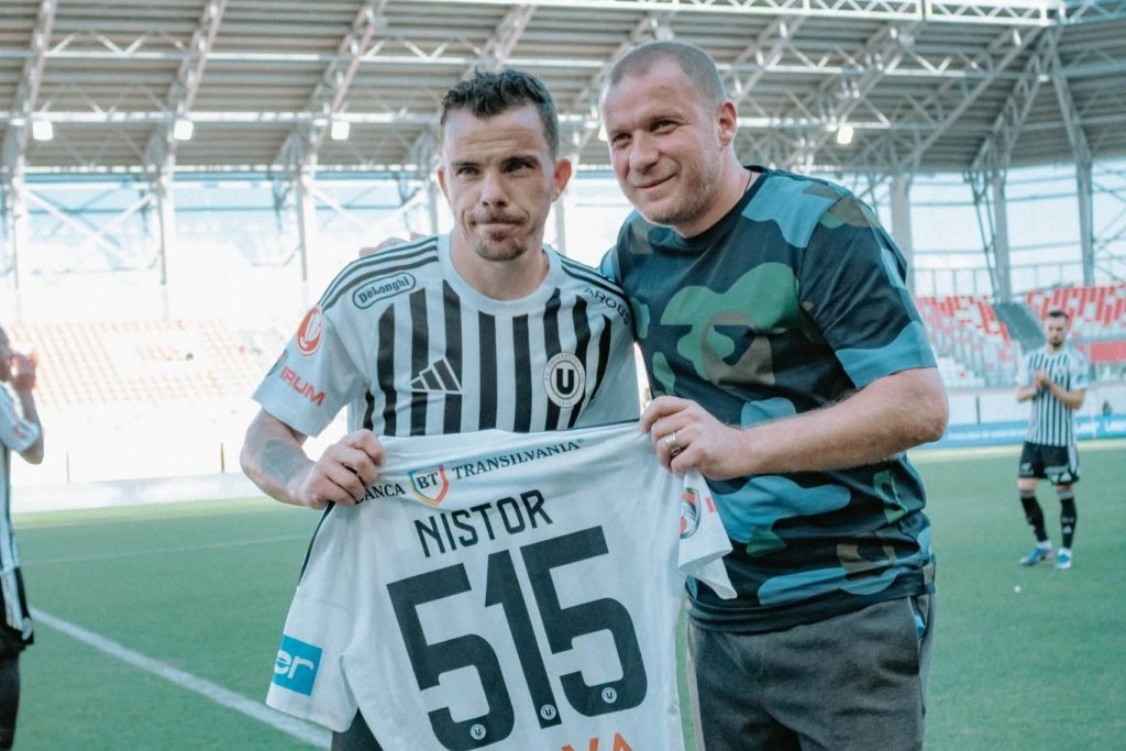Dan Nistor, gest pentru următoarea generație după egalarea recordului de prezențe în prima ligă. 515 de mingi vor ajunge la micii fotbaliști