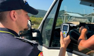 Colegi de trafic în Cluj: Șoferi băuți la volan sau care conduc autovehicule ”sechestrate” / Aproape un sfert dintre cei verificați de poliție au luat amenzi