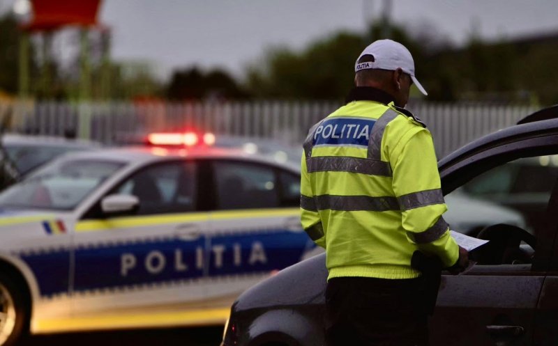 Hoți ghinioniști lângă Cluj. Au furat o mașină care a luat foc imediat, iar acum sunt căutați de Poliție