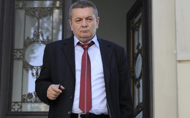 De la ce ar putea porni problemele CFR-ului. Patronul din Gruia, conflict cu Ioan Rus: "Când ești în război cu el trebuie să fugi de pe planetă"