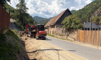 Reparații pe un drum județean care duce în zona de munte a Clujului