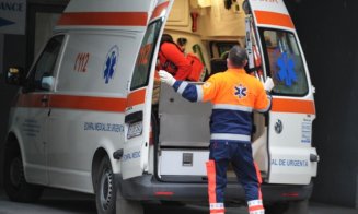 Tragedie cumplită la piscină! O fetiță a murit după ce s-a dat pe un tobogan de apă