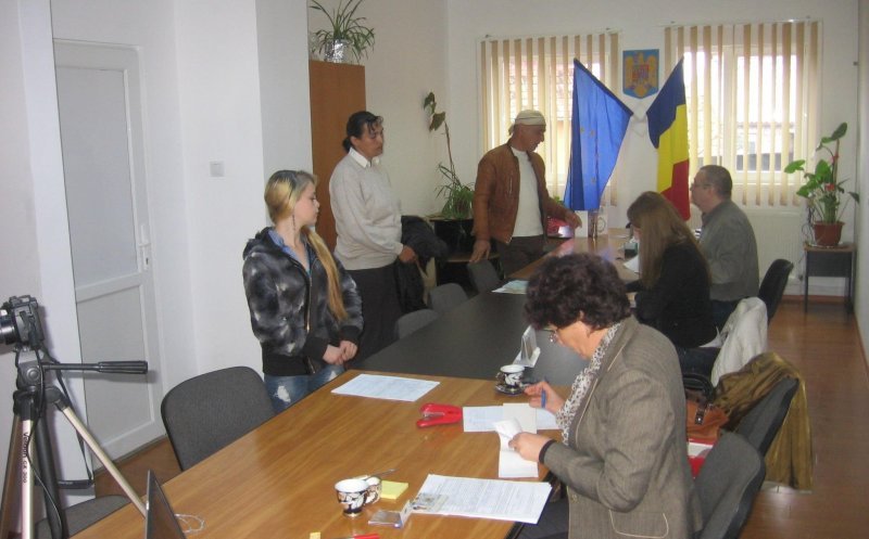Caravana Cărții Electronice de Identitate ajunge în comuna Mărișel
