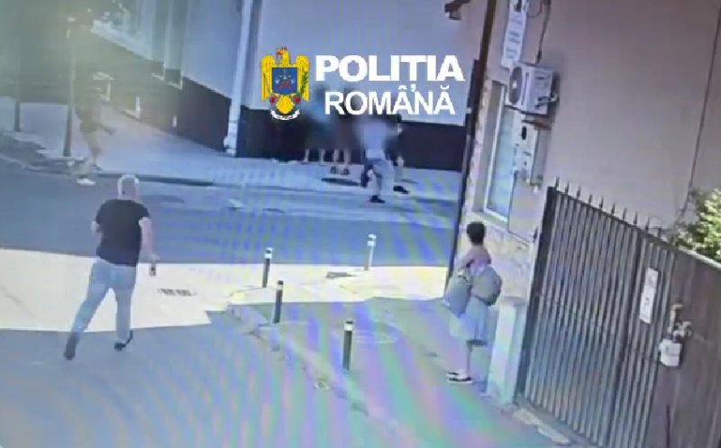 Imagini cu urmărirea ca-n filme de la Cluj: a furat o mașină și a făcut prăpăd în trafic, apoi a fugit. Oamenii l-au prins după 150 de metri