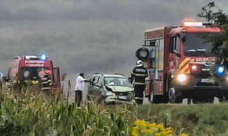 Doi clujeni, implicați într-un accident rutier grav: au ajuns de urgență la spital. Cum s-a produs incidentul