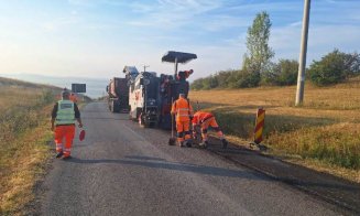 Drumul județean care leagă Turda de satul Lita a intrat în reparații. Lucrările se derulează pe un sector de peste 13,5 km