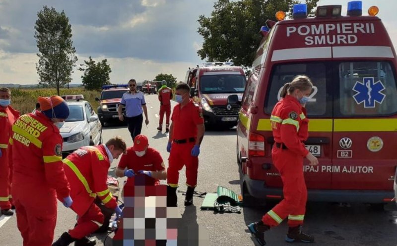 Accident grav pe drumul Cluj-Oradea: două motociclete și un autocamion, implicate