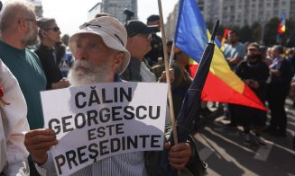 Protestul oierilor din capitală a fost deturnat de grupuri de susținători ai inculpatului Georgescu / Violențe și intervenție a jandarmilor