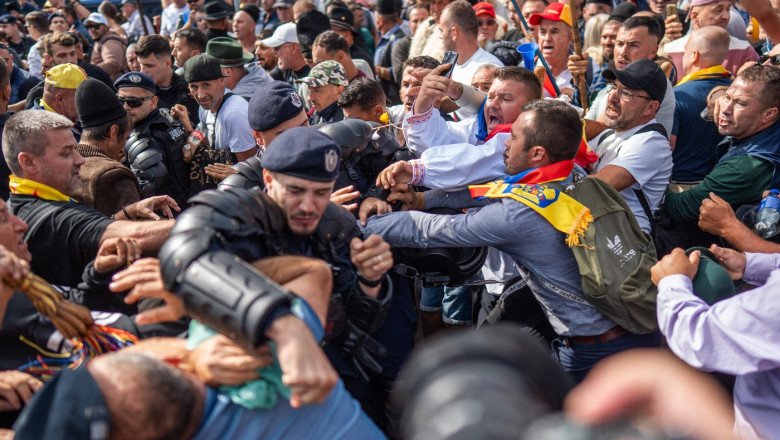 Au fost arestați pentru 30 de zile încă 4 instigatori de la protestul violent din Piața Victoriei