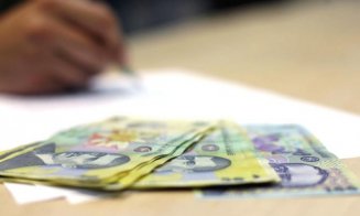 450 de lei pe lună pentru elevii cu rezultate bune. Cine poate primi bursa de merit în noul an școlar