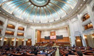 Misiune aproape imposibilă pentru Guvernul Mureșan după decizia PSD. Câte voturi îi lipsesc