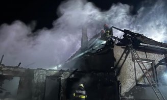 INCENDIU într-o gospodărie din Cluj noaptea trecută / De la ce a pornit focul