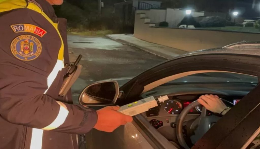 Accident în Cluj provocat de un șofer beat și fără permis. Aparatul etilotest a "explodat"