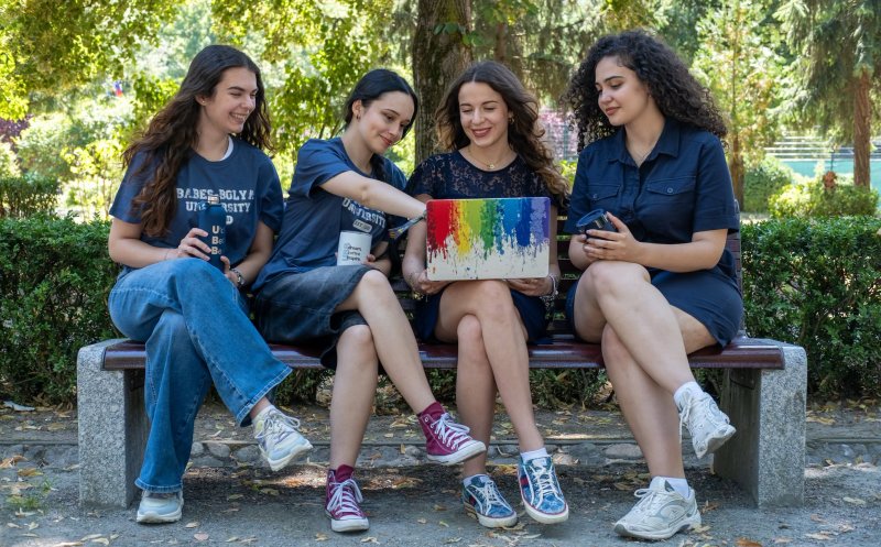 Premieră la Cluj: studenții UBB își pot dovedi calitatea de student direct de pe telefon