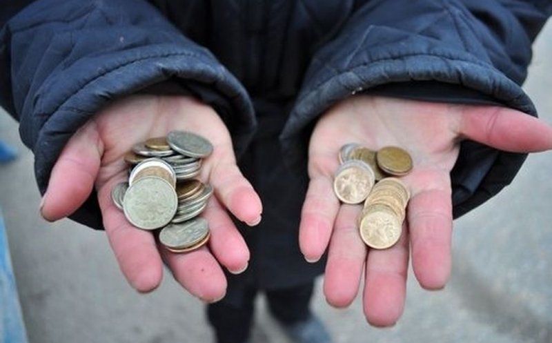 Dan Tarcea spune <<stop cerșetoriei>>: ''Vă rog să nu le mai dați bani. Unii și-au făcut un job din bunătatea dumneavoastră"