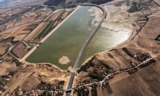 Autostrada Transilvania: Imagini din avion de pe Chiribiș-Suplacu de Barcău / De 1 decembrie lotul va fi GATA