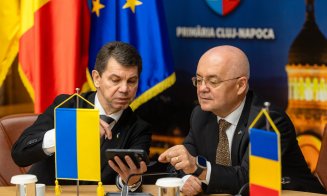 Autobuze și generatoare pentru Ucraina, discutate la Primăria Cluj-Napoca. Emil Boc: „Acest război este un maraton, nu un sprint”