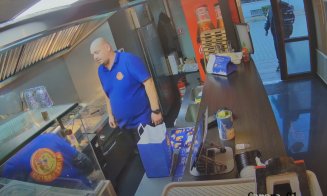 Schema cu bancnote, la un fast-food din Cluj. Cum au dispărut 100 de lei de sub ochii angajatului: "DISTRIBUIȚI SĂ NU MAI PĂȚEASCĂ ȘI ALȚII!"
