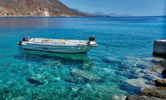 O insulă de vis din Grecia, scoasă la vânzare! Cât costă 22 de hectare de paradis în Marea Egee