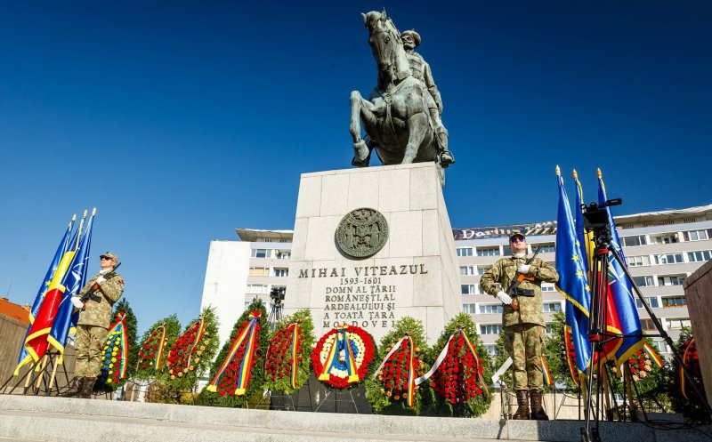 Ziua Armatei României, în imagini. Cum a fost sărbătorită la Cluj-Napoca