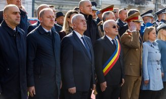 Ziua Armatei României, în imagini. Cum a fost sărbătorită la Cluj-Napoca